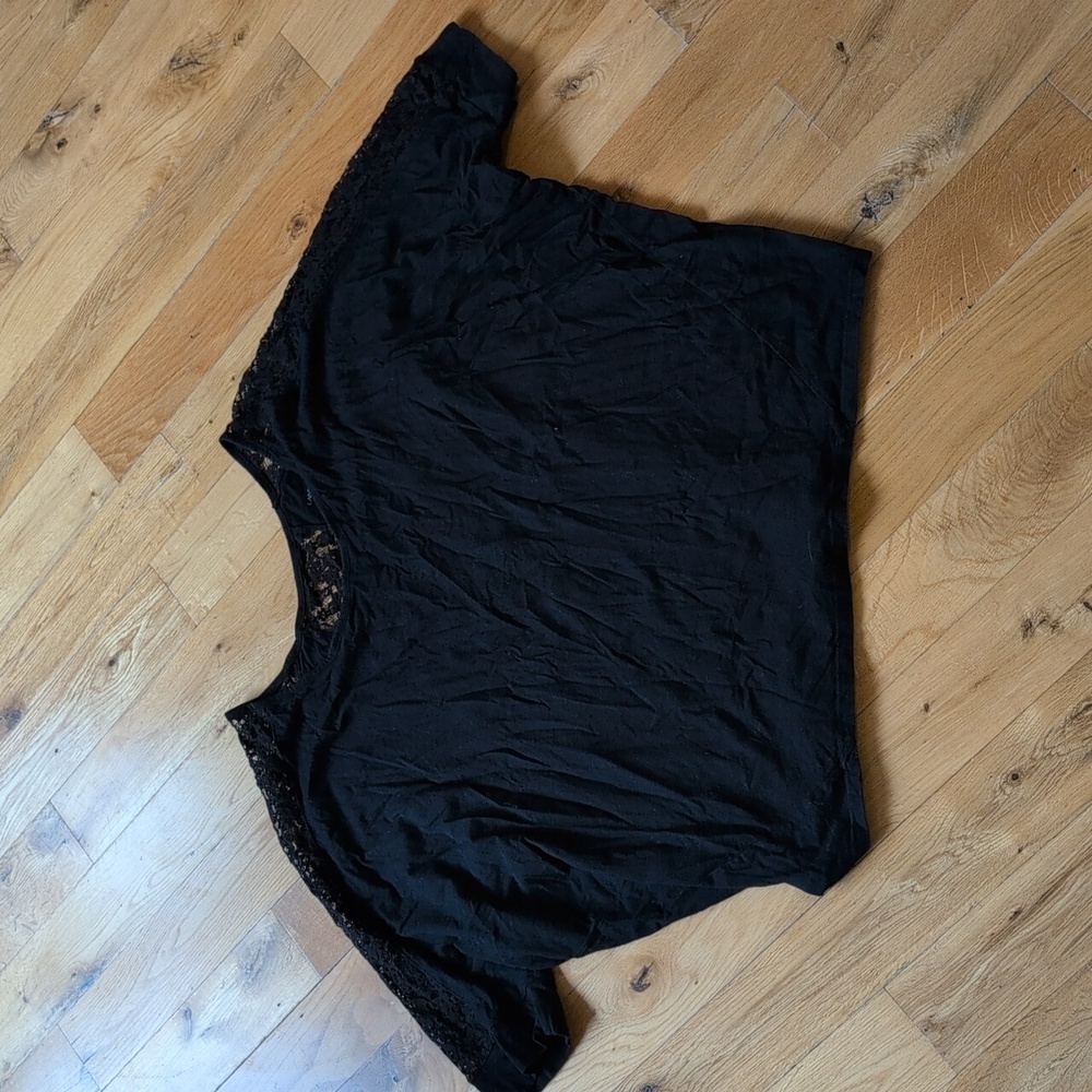LANE BRYANT Black Top Shirt Womens PLUS 22/24 Dolman Sleeves Lace Back